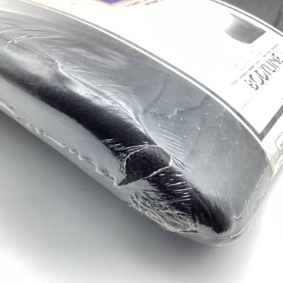 Body line Back-Hugger for Bucket Seats - Picture 3 of 3